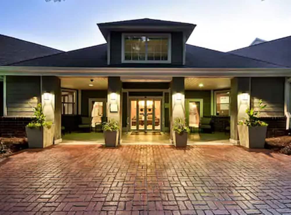Homewood Suites By Hilton Tyler Bagian luar foto